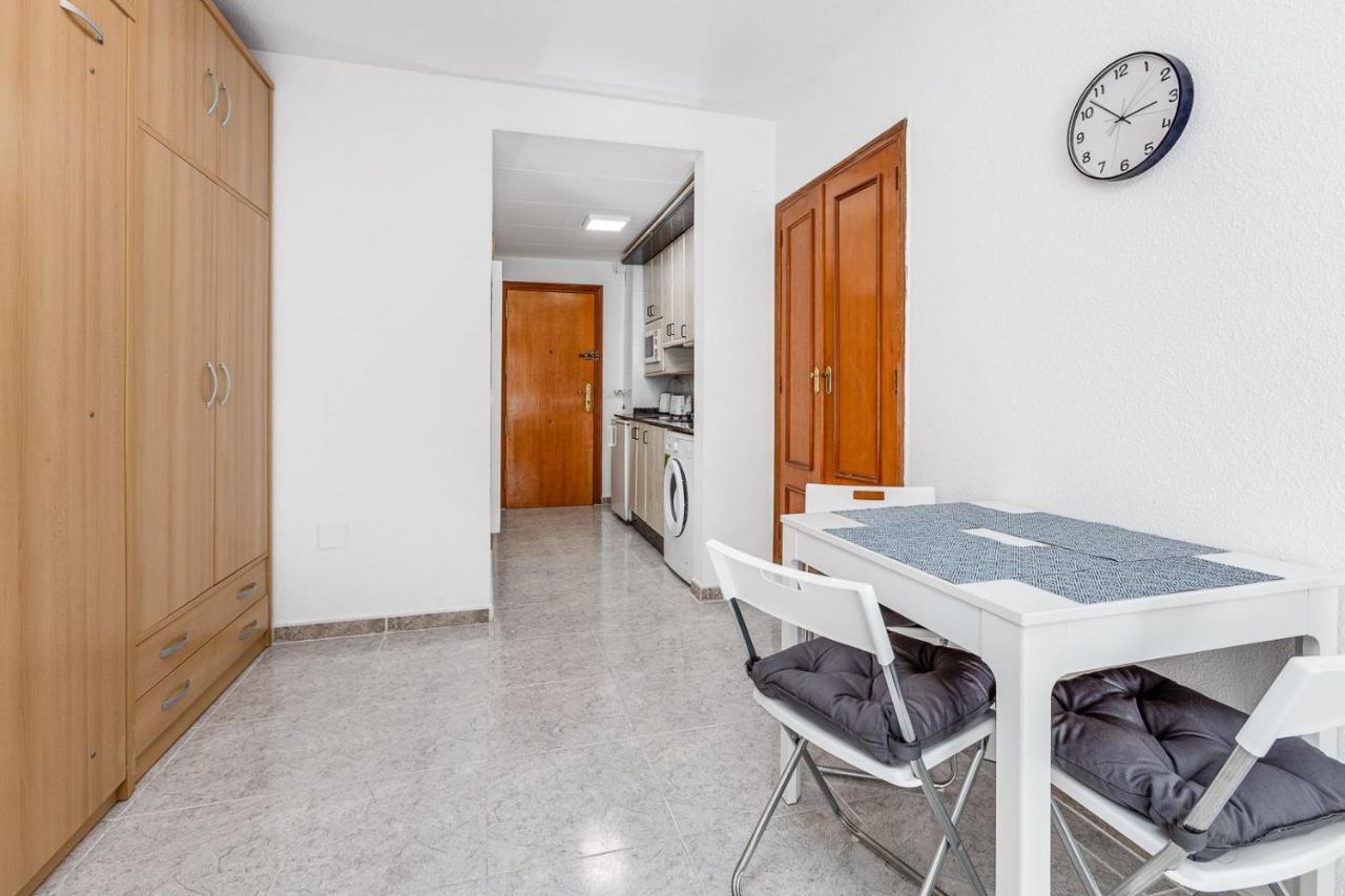 Del Cura-Monserat Daire Torrevieja Dış mekan fotoğraf